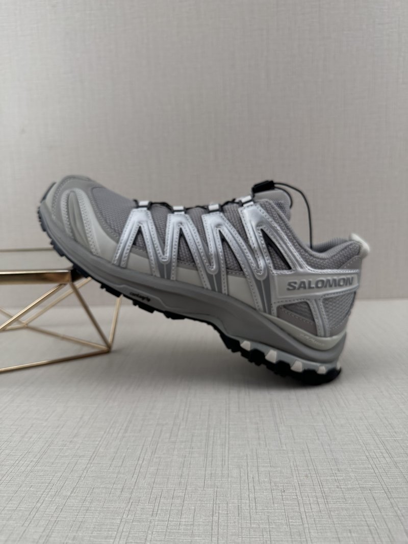Salomon XF11 view