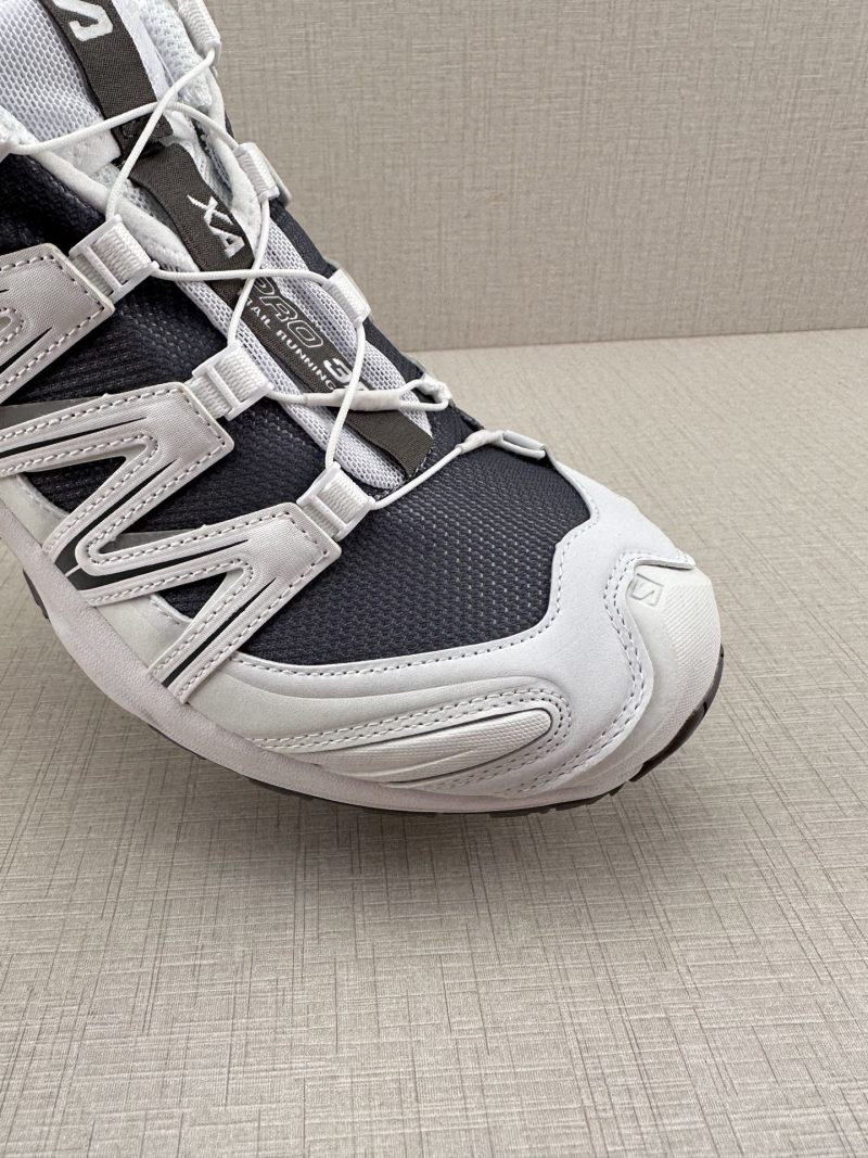 Salomon XF11 view