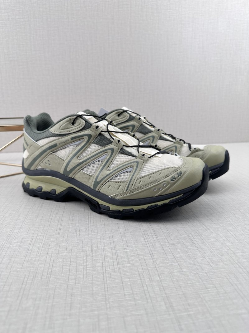 Salomon XT-Quest ADV 'Green' view