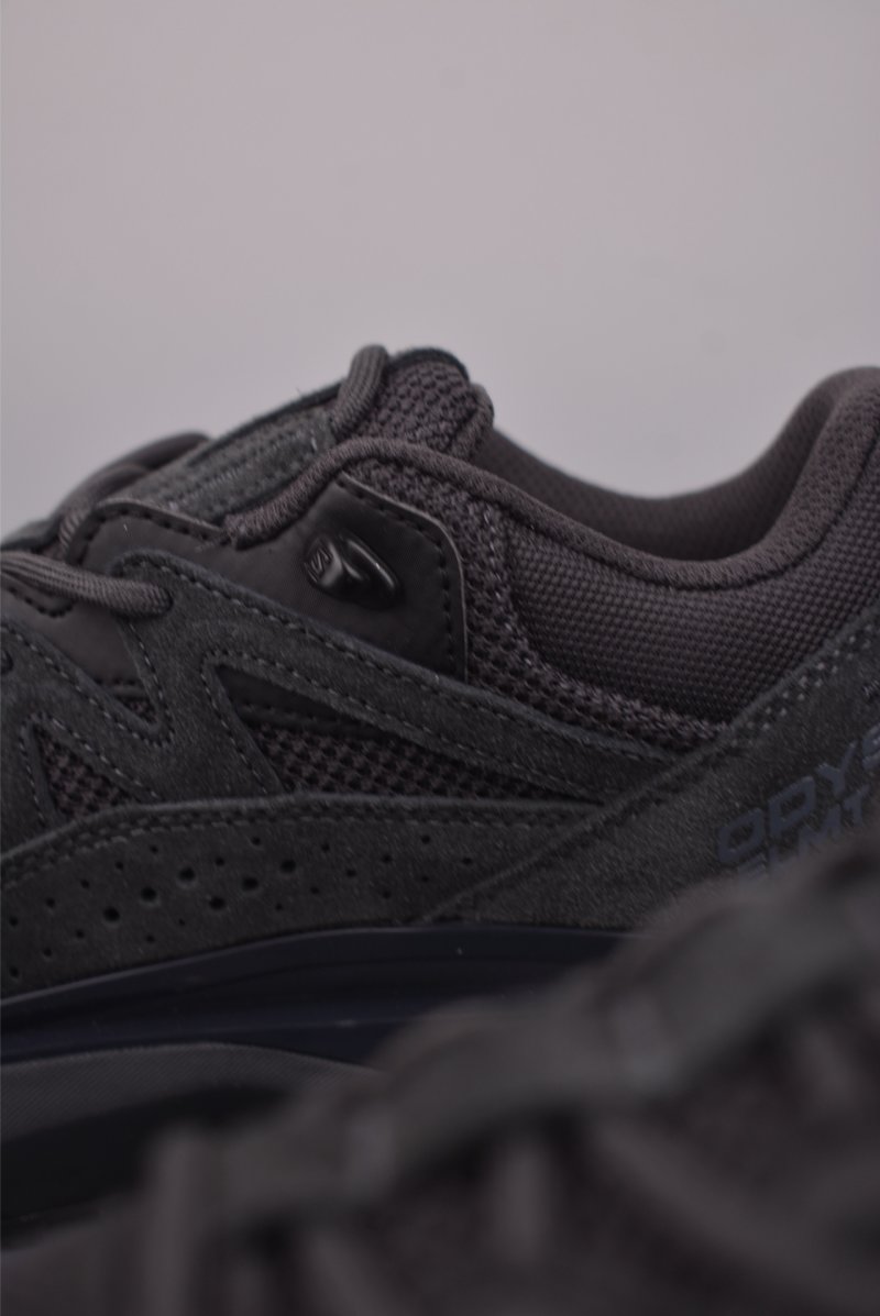 Salomon Odyssey ELMT Low view