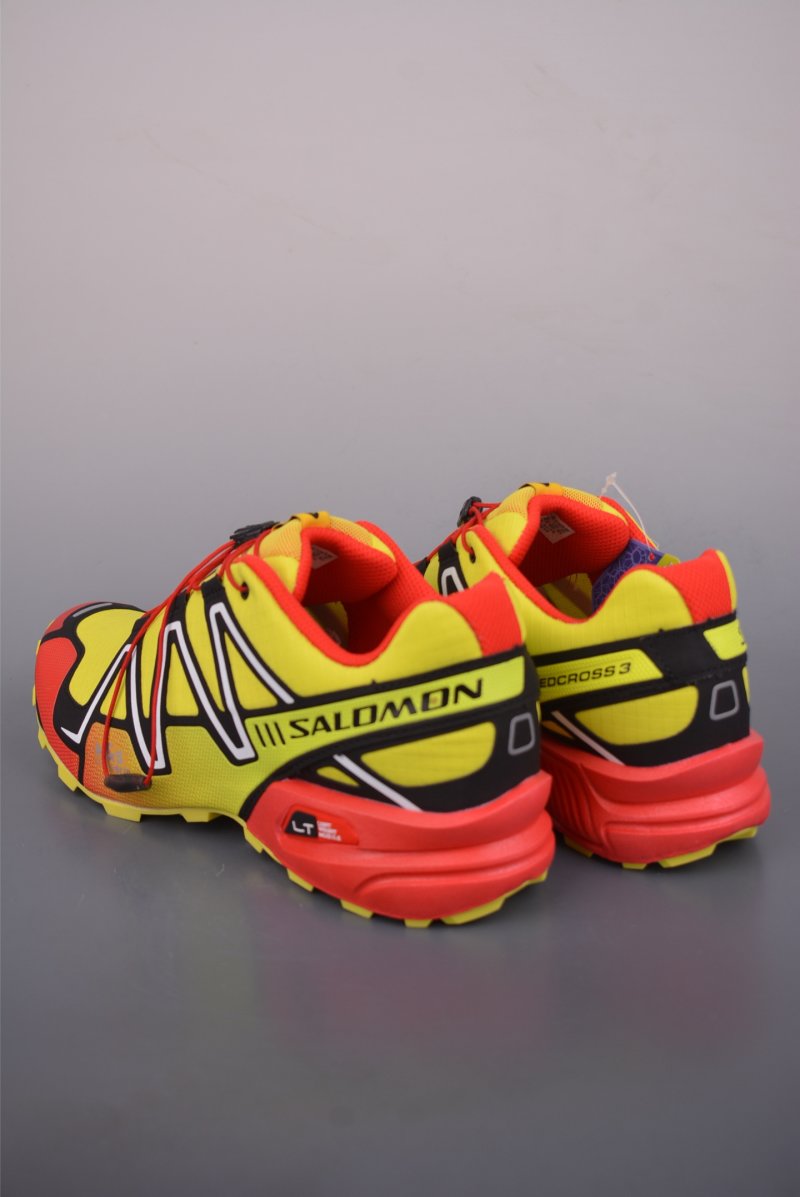 Salomon Speedcross 3D view