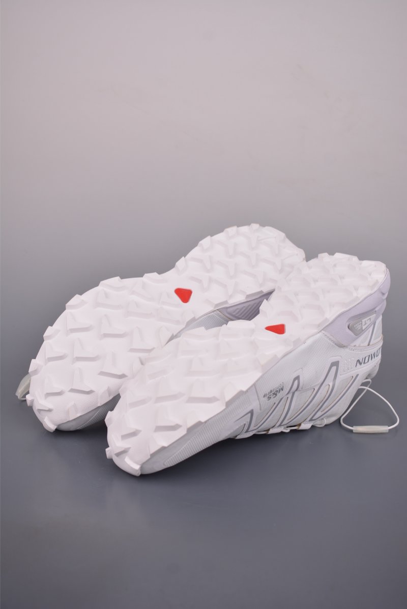 Salomon Speedcross 3D view