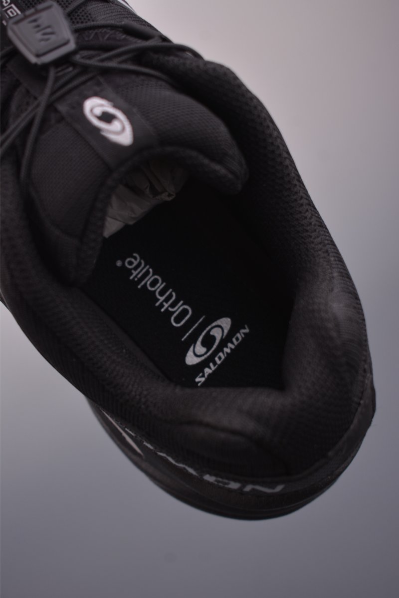 Salomon Speedcross 3D view