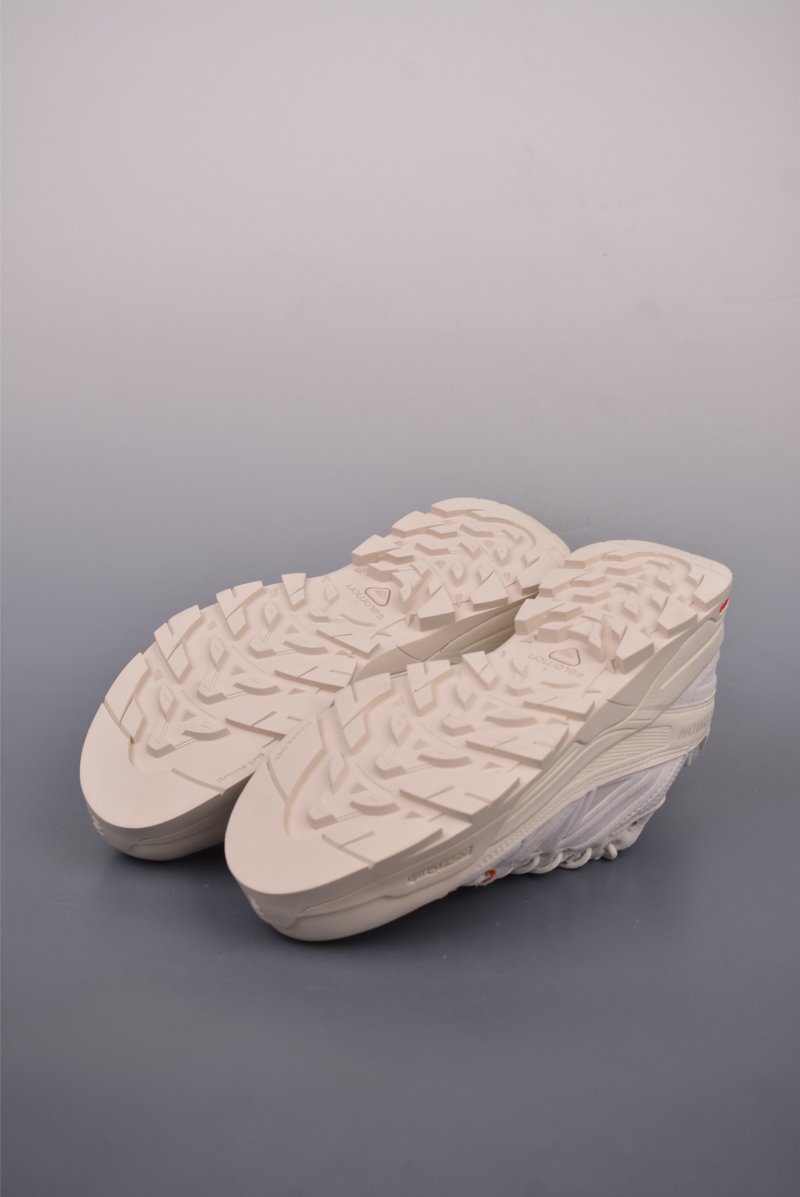 Salomon X-Alp 'Maison Margiela' view