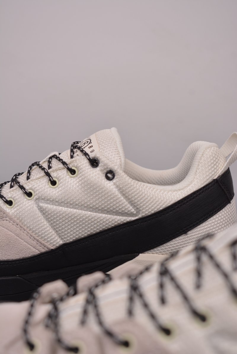 Salomon X-Alp MM6 'Maison Margiela' view