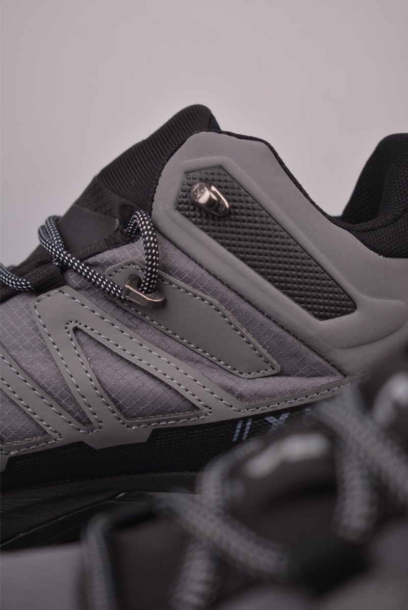 Salomon X Ultra 4 Mid GTX view