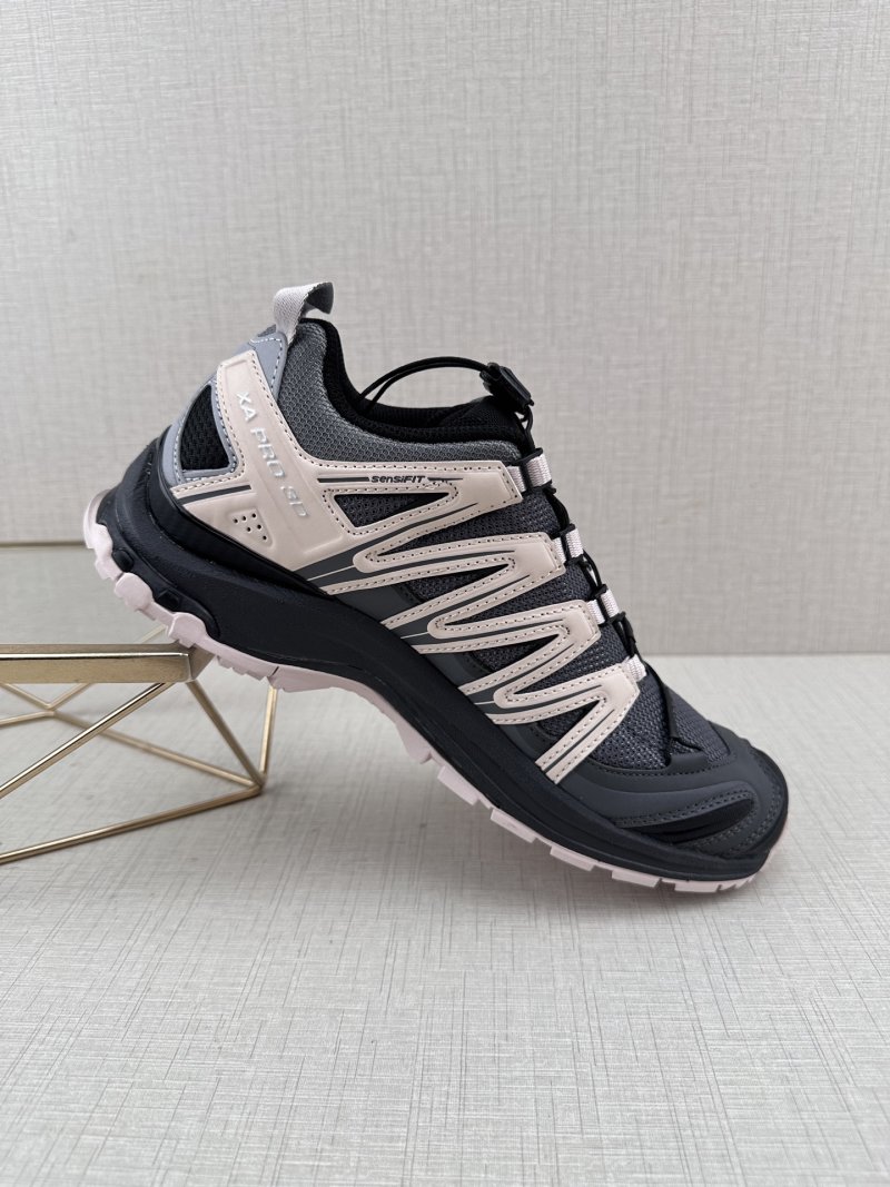 Salomon XA Pro 3D Seasonal 'Black / Pink' view
