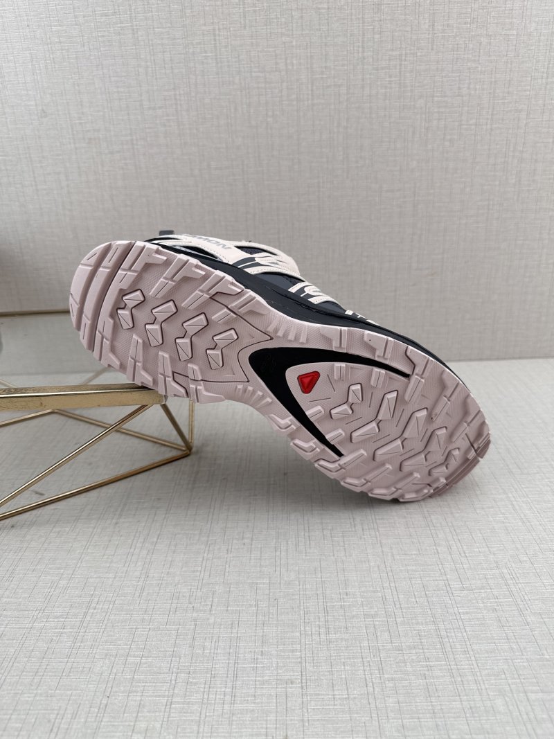 Salomon XA Pro 3D Seasonal 'Black / Pink' view