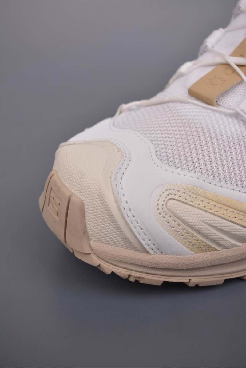 Salomon XA Pro 3D La Yaute view