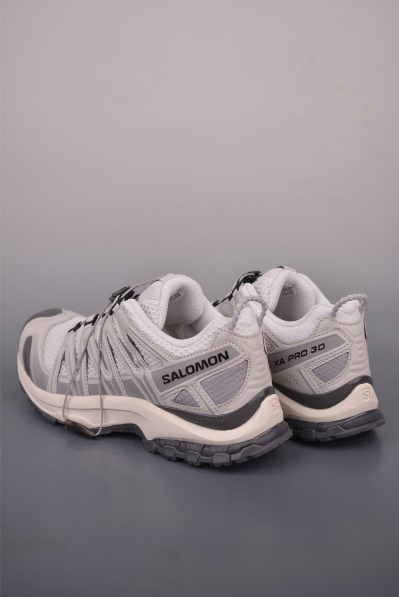 Salomon XA Pro 3D Seasonal view