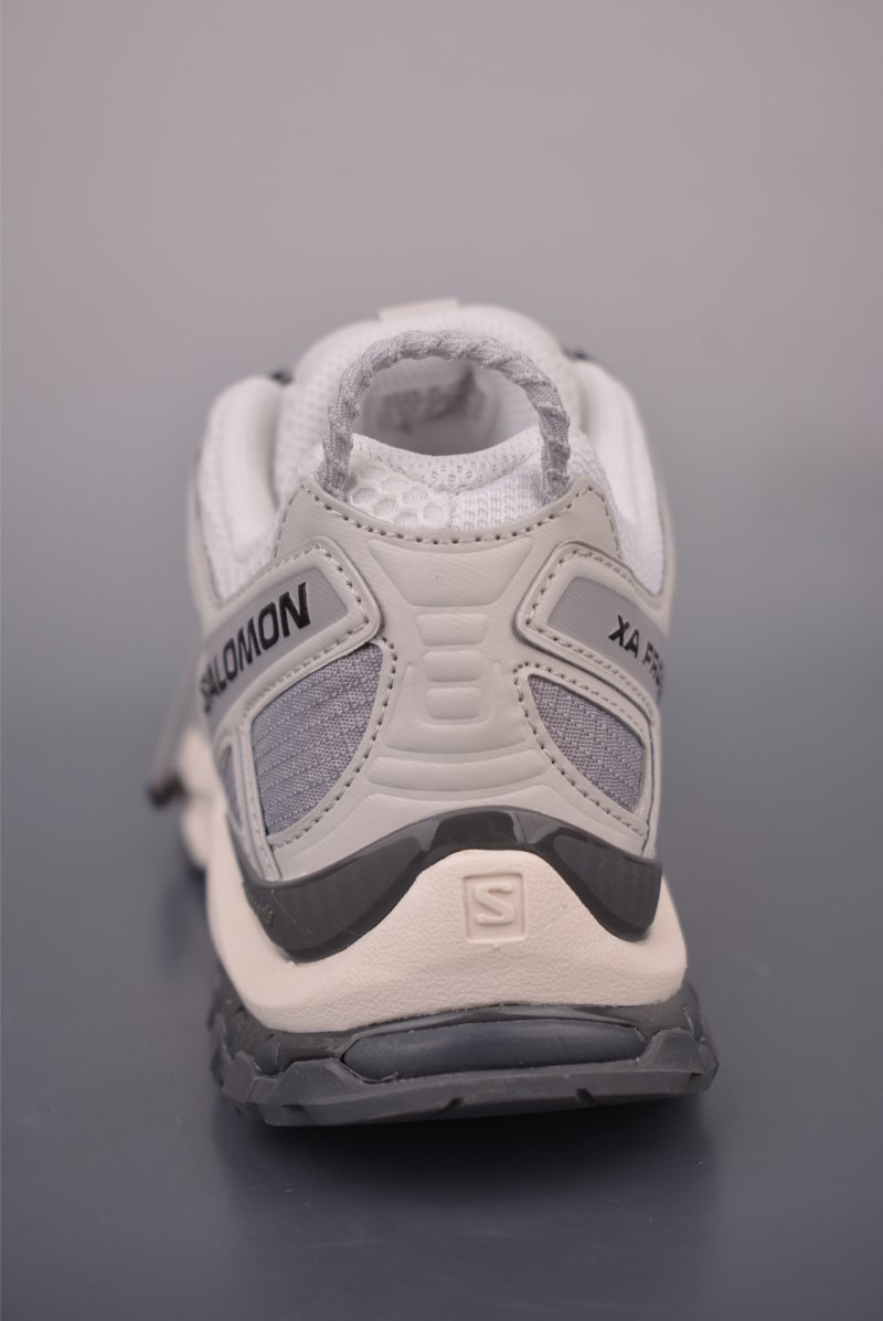 Salomon XA Pro 3D Seasonal view
