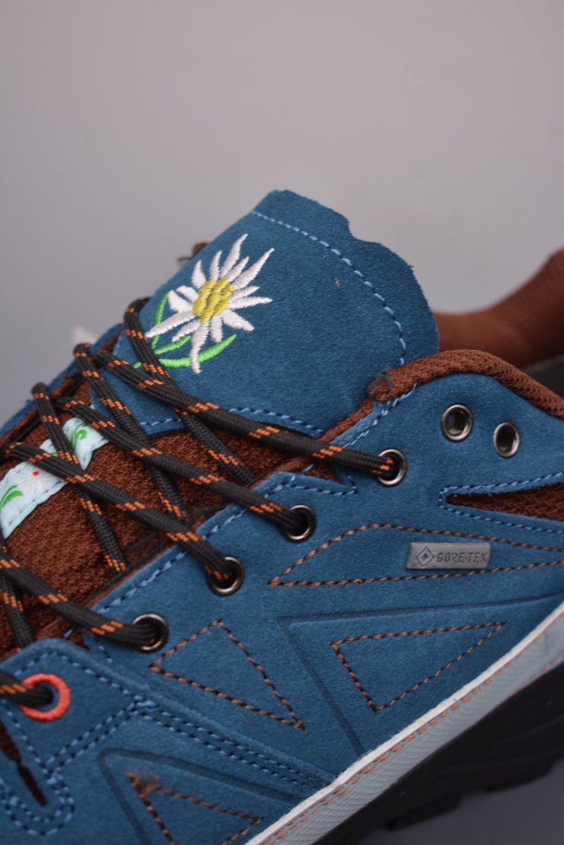 Salomon XA Pro Street ADV view