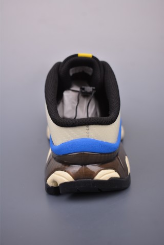 Salomon XT-4 Mule MM6 Maison Margiela view 4