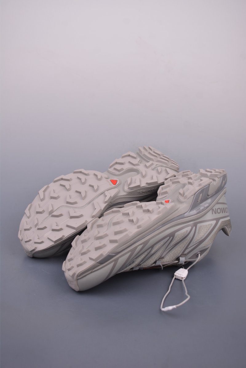 Salomon XT-6 view