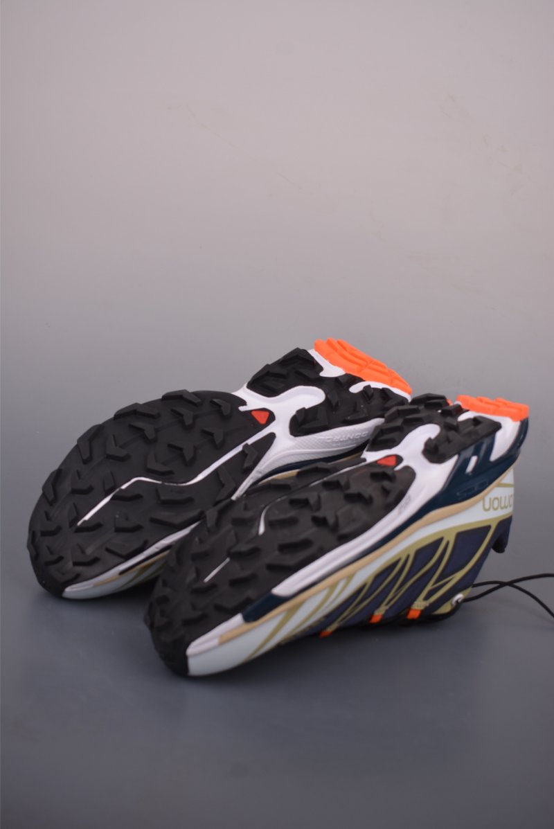 Salomon XT-6 Advanced view