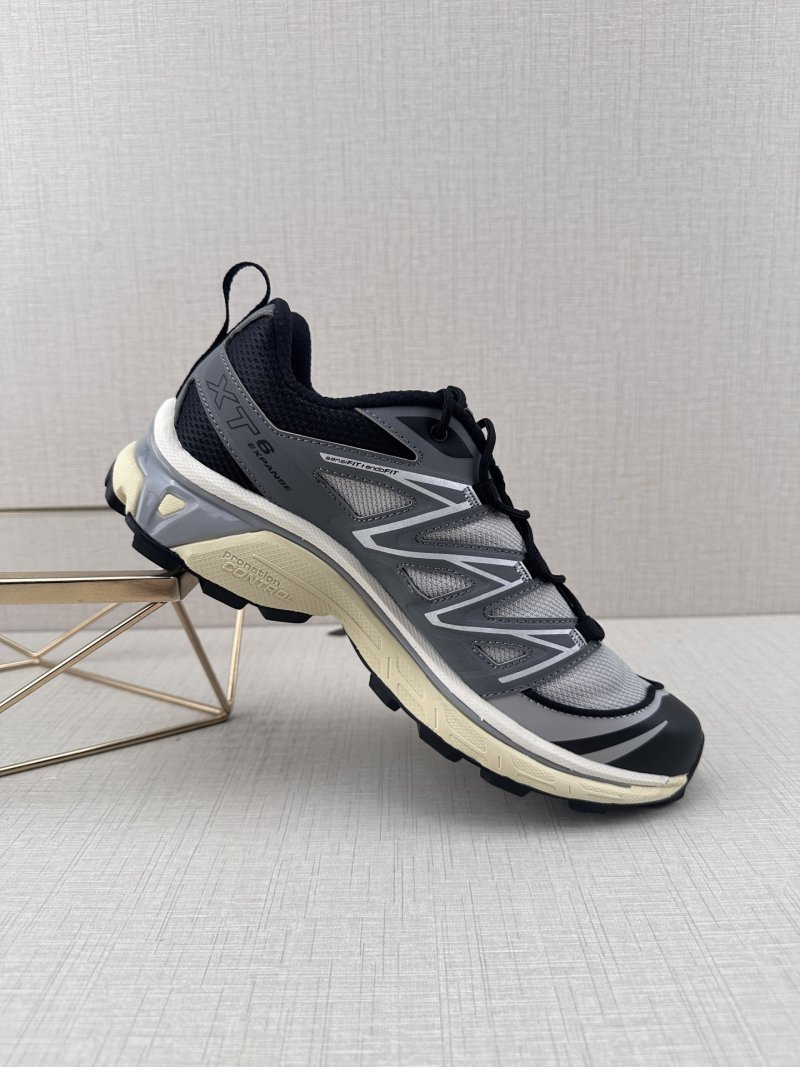 Salomon XT-6 EXP view
