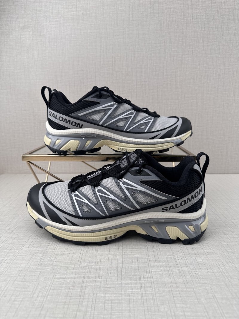 Salomon XT-6 EXP view