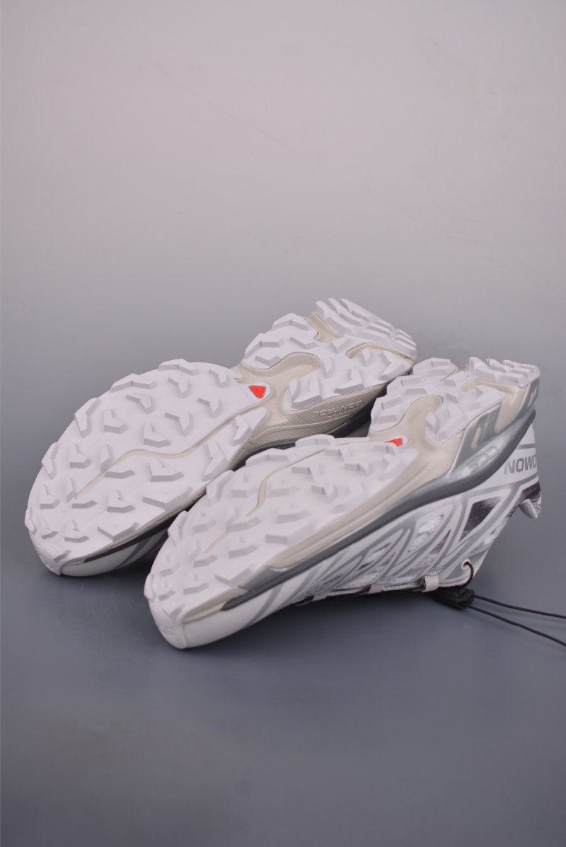 Salomon XT-6 Expanse 4D Contagrip view