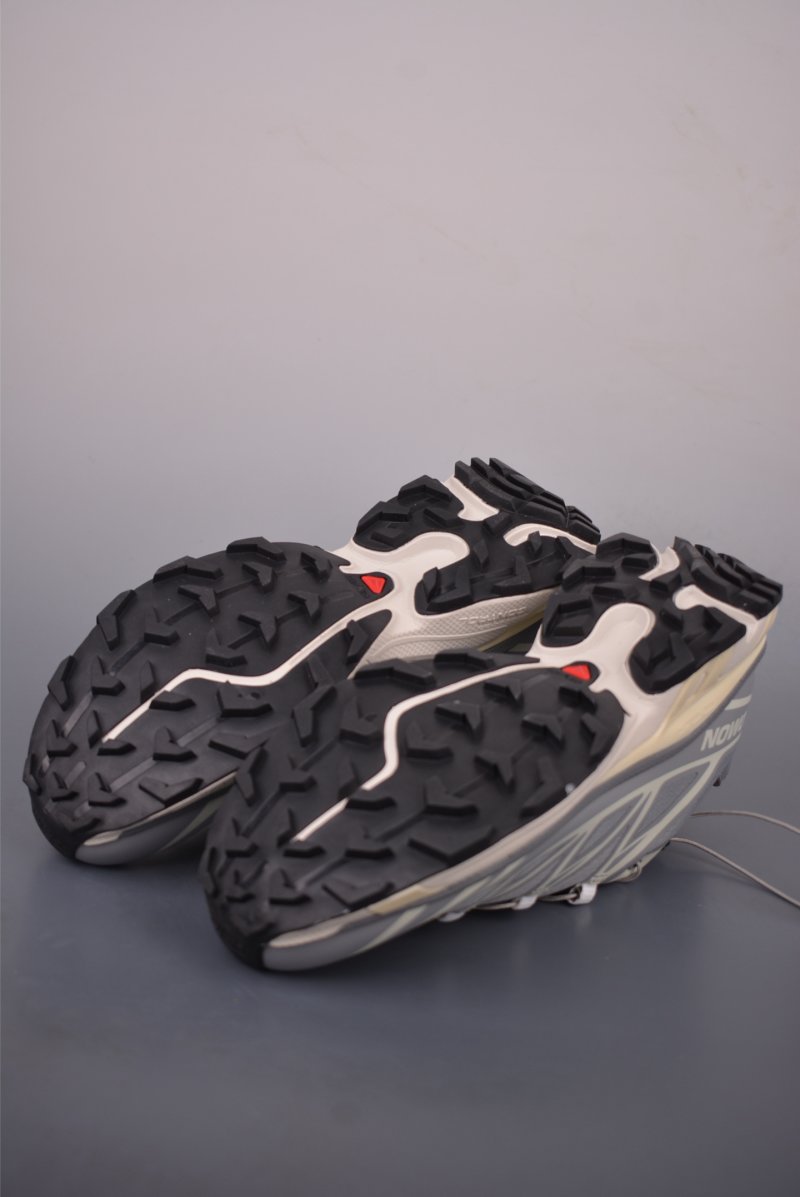 Salomon XT-6 Recut view