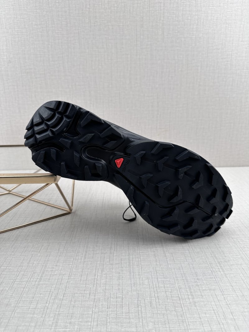 Salomon XT-6 XF view