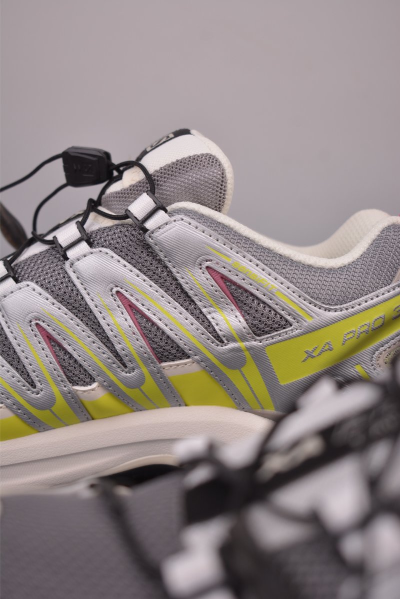 Salomon XT-Quest view