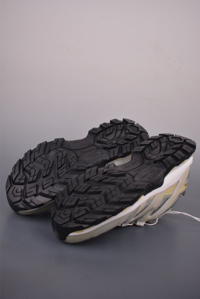 Salomon XT-Quest view