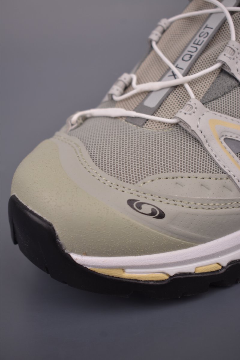 Salomon XT-Quest view