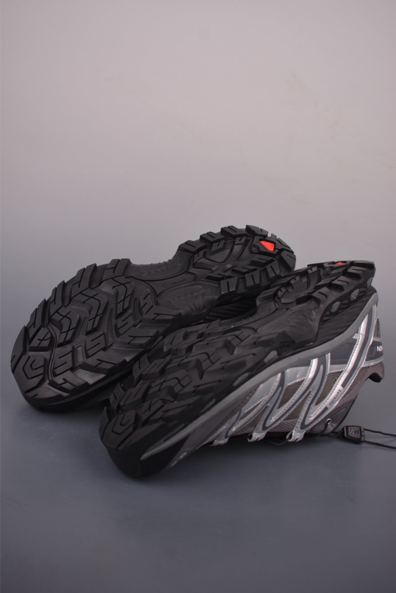Salomon XT-Quest view