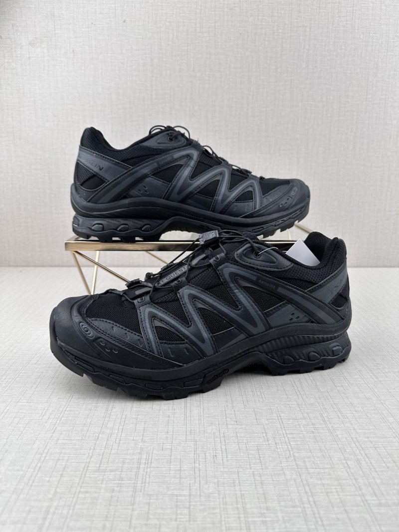 Salomon XT-Quest ADV view