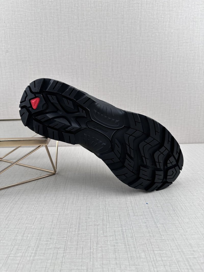 Salomon XT-Quest ADV view