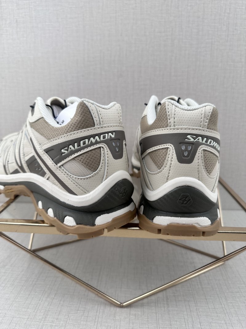 Salomon XT-Quest ADV view