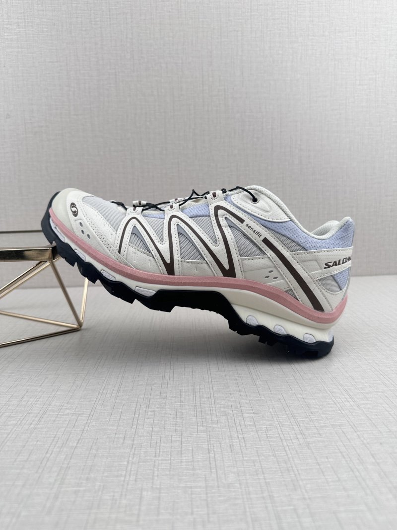 Salomon XT-Quest ADV view