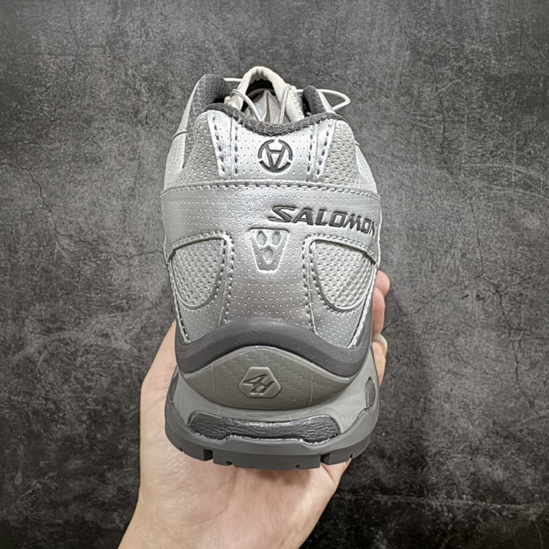 Salomon XT-Quest ADV 'Grey / Silver' view