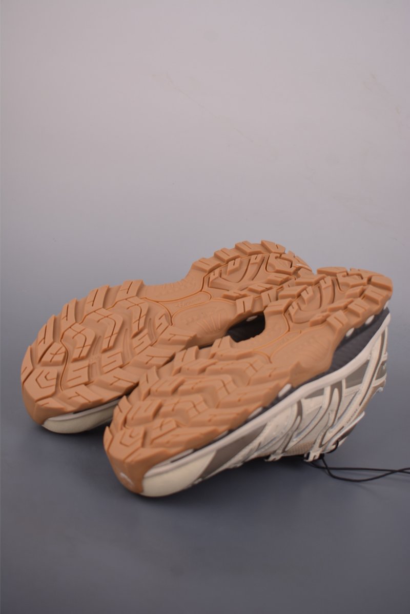 Salomon XT-Quest ADV view