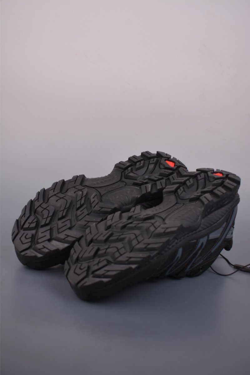 Salomon XT-Quest ADV view