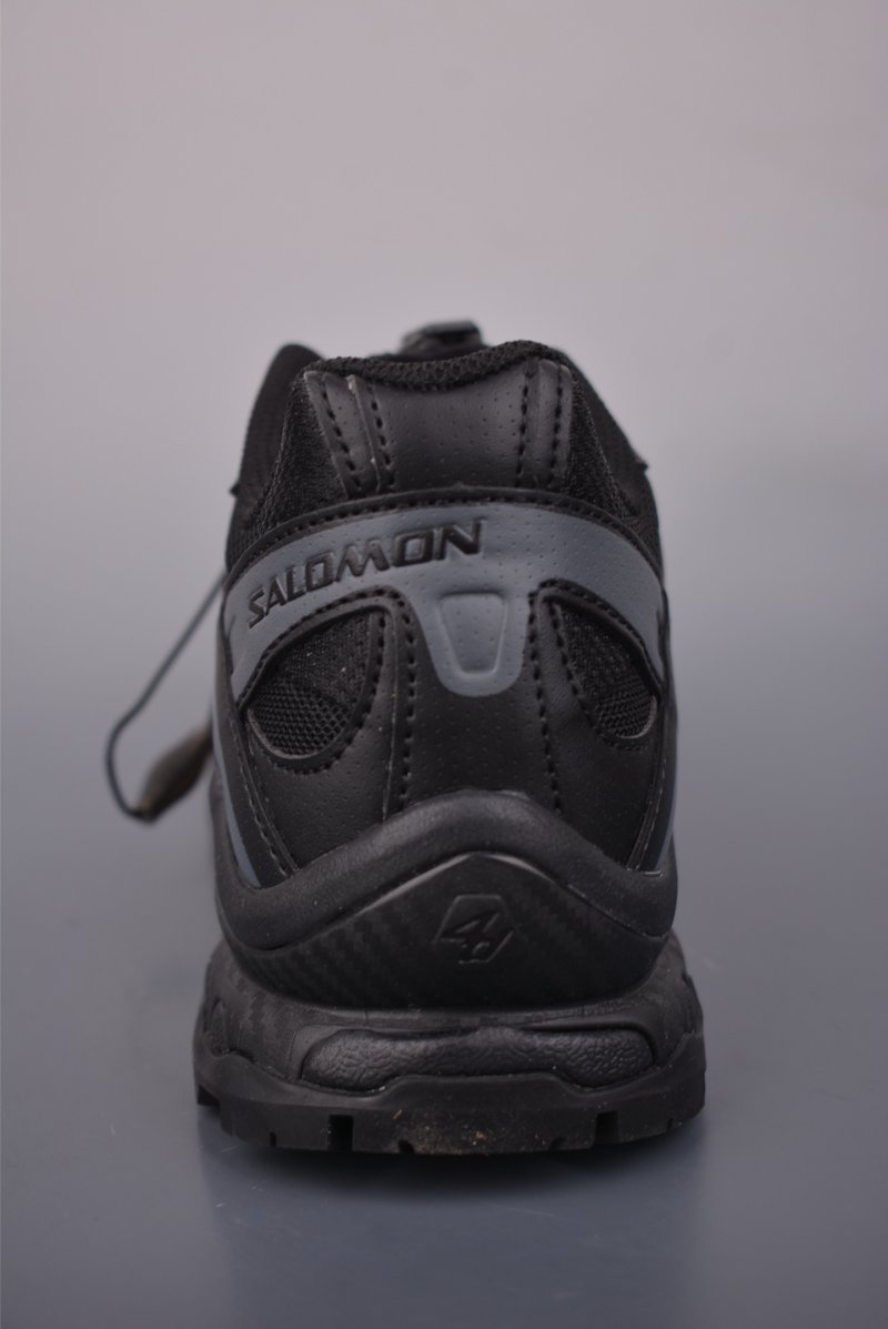 Salomon XT-Quest ADV view