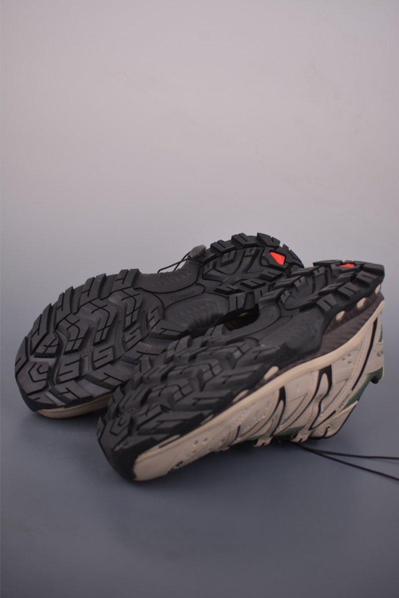 Salomon XT-Quest ADV view