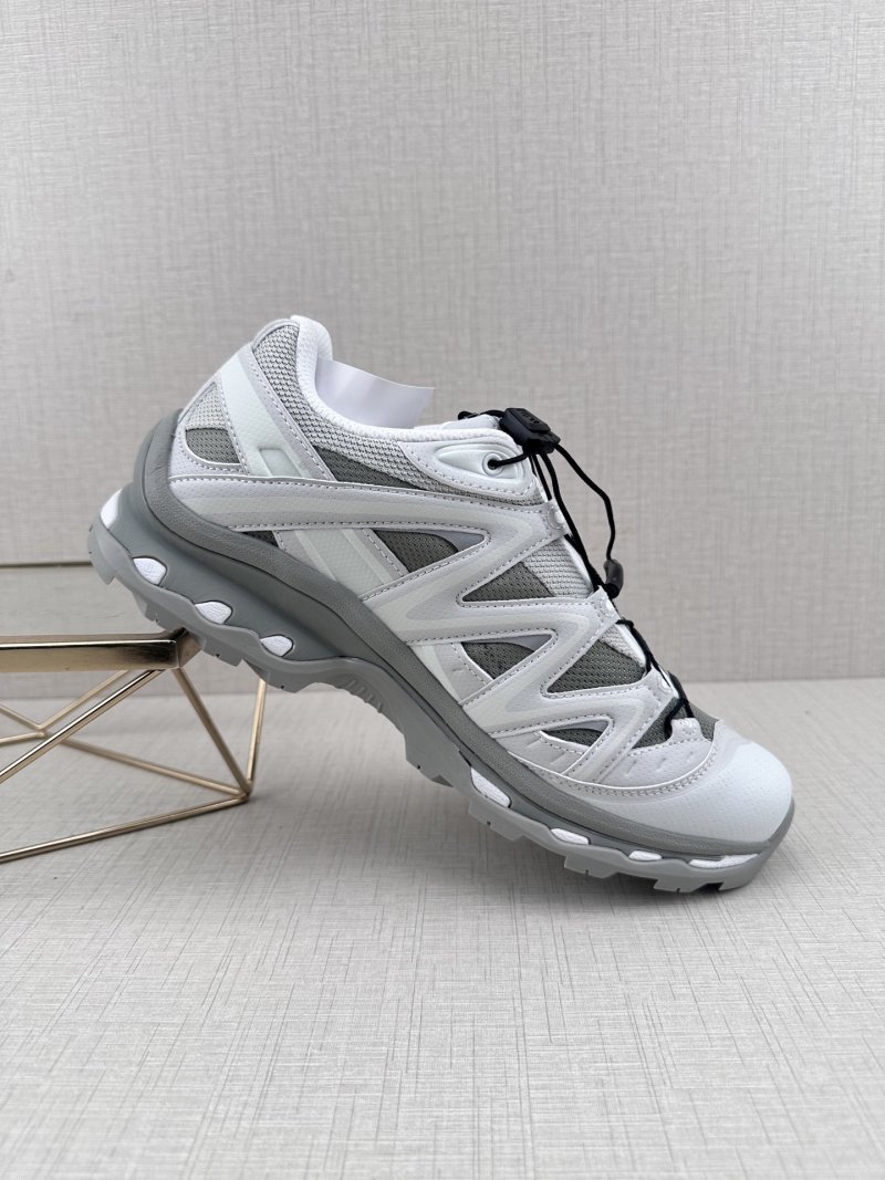 Salomon XT-Quest ADV 'Beige' view