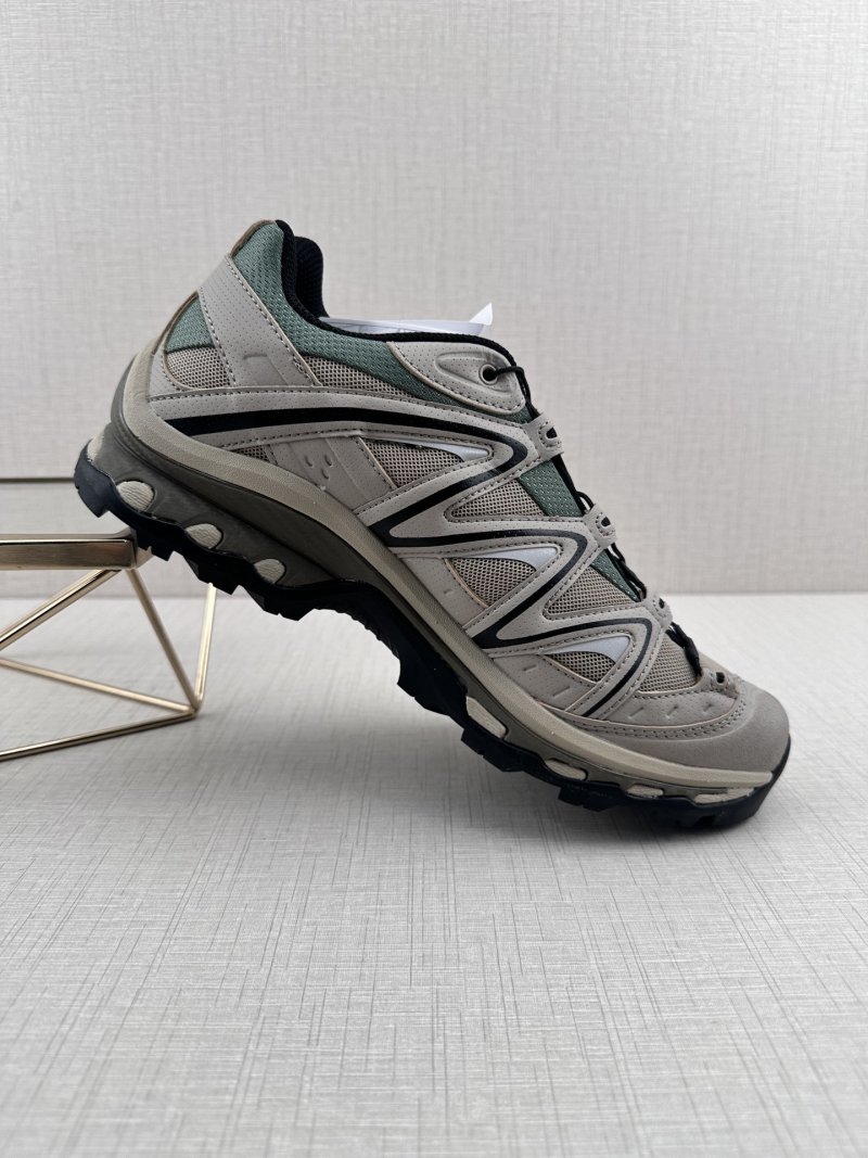 Salomon XT-Quest ADV 'Beige' view