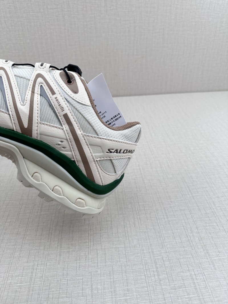 Salomon XT-Quest ADV 'Beige' view