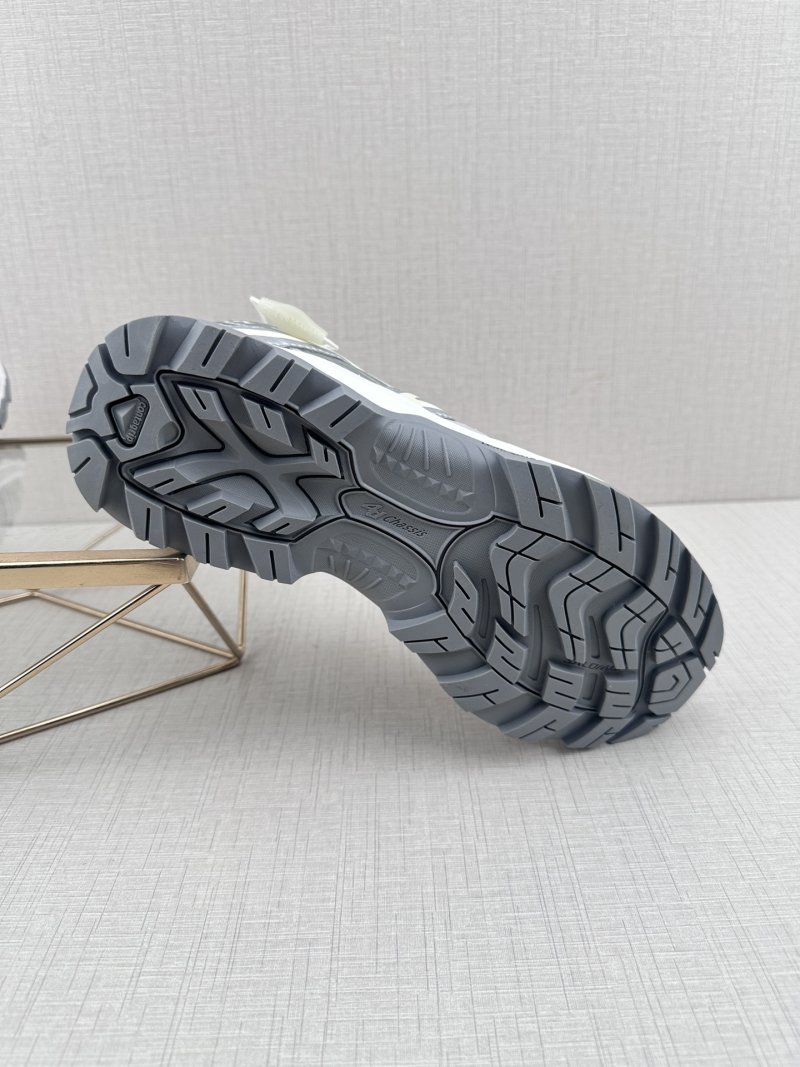 Salomon XT-Quest ADV 'Beige' view