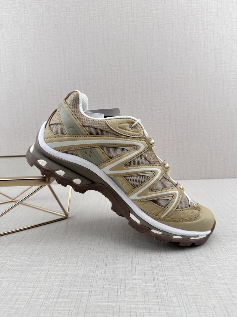 Salomon XT-Quest ADV 'Beige' view