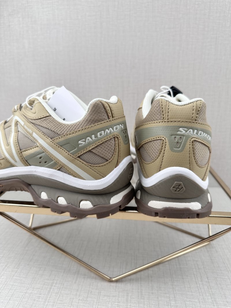 Salomon XT-Quest ADV 'Beige' view