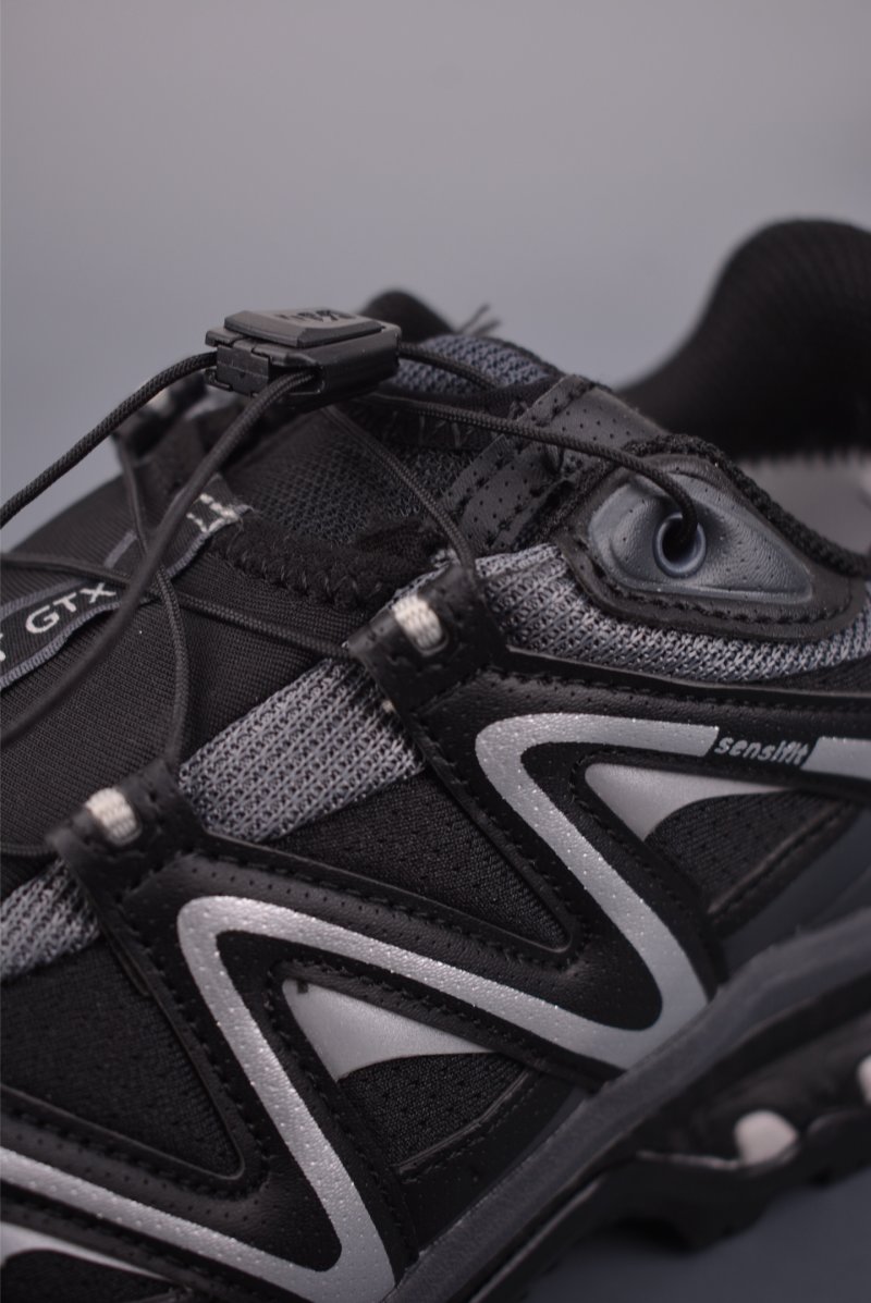 Salomon XT Quest GTX view