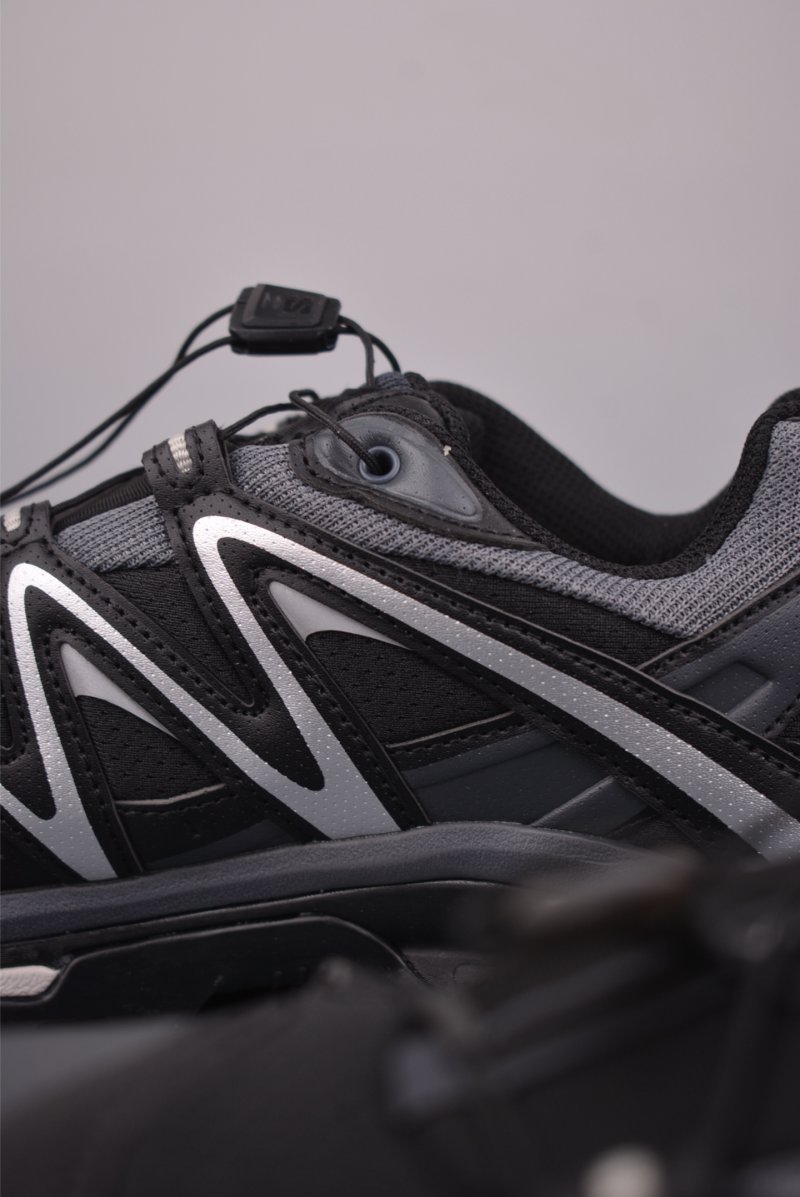 Salomon XT Quest GTX view