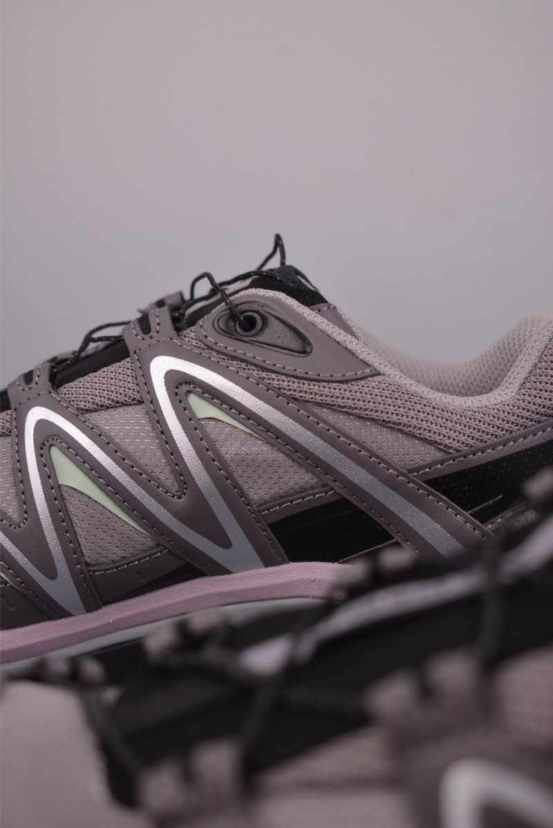Salomon XT Quest GTX view