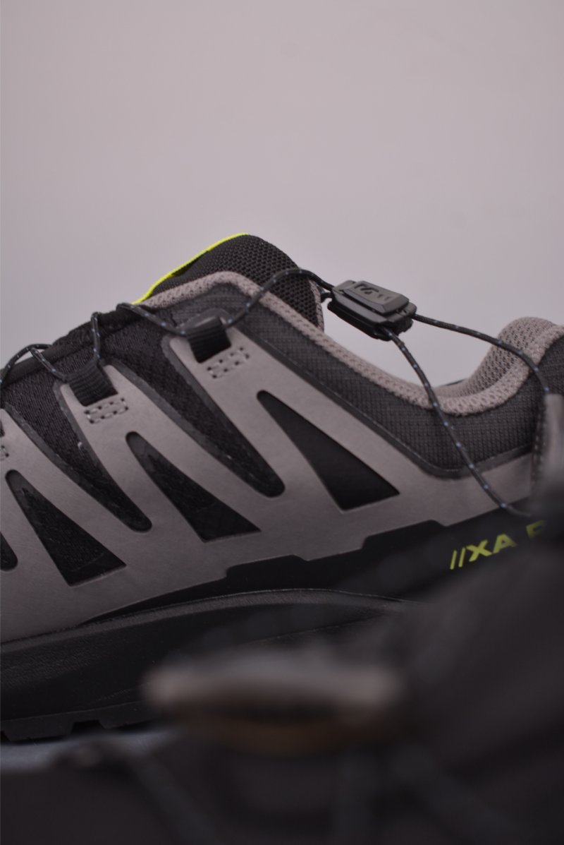 Salomon XA Pro 3D V9 GTX view