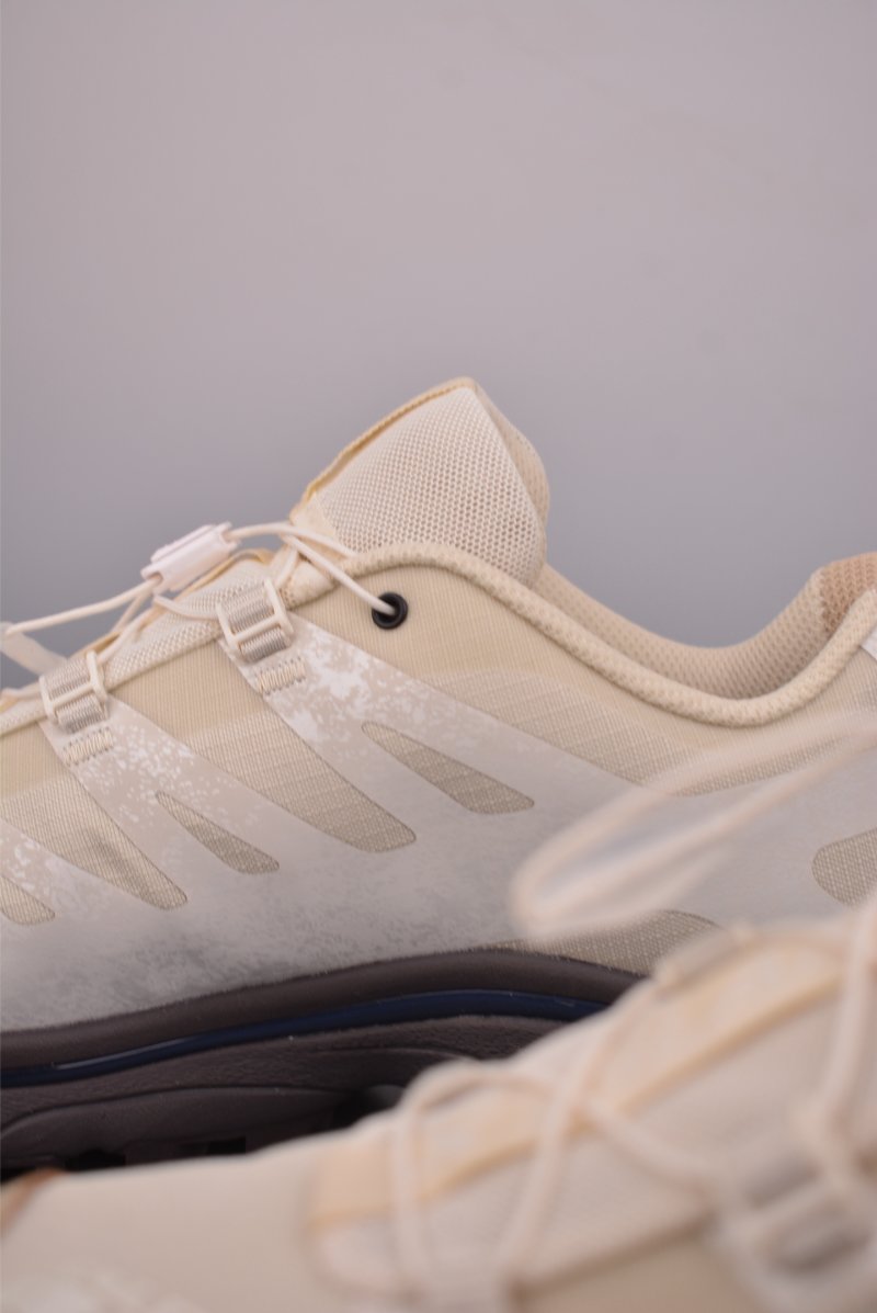 Salomon XT-4 OG Protective view