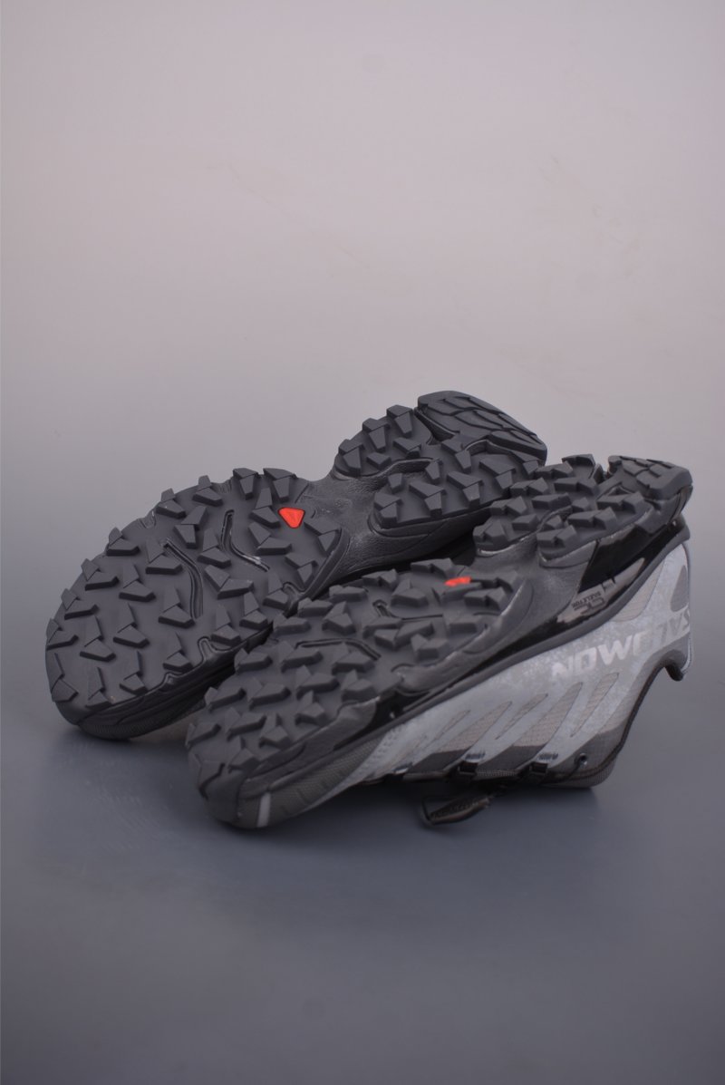 Salomon XT-4 OG Protective view