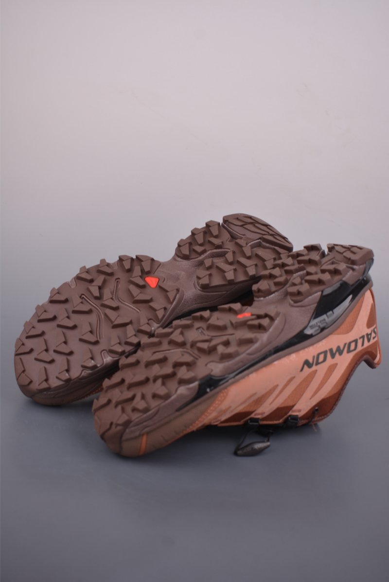 Salomon XT-4 OG Protective view